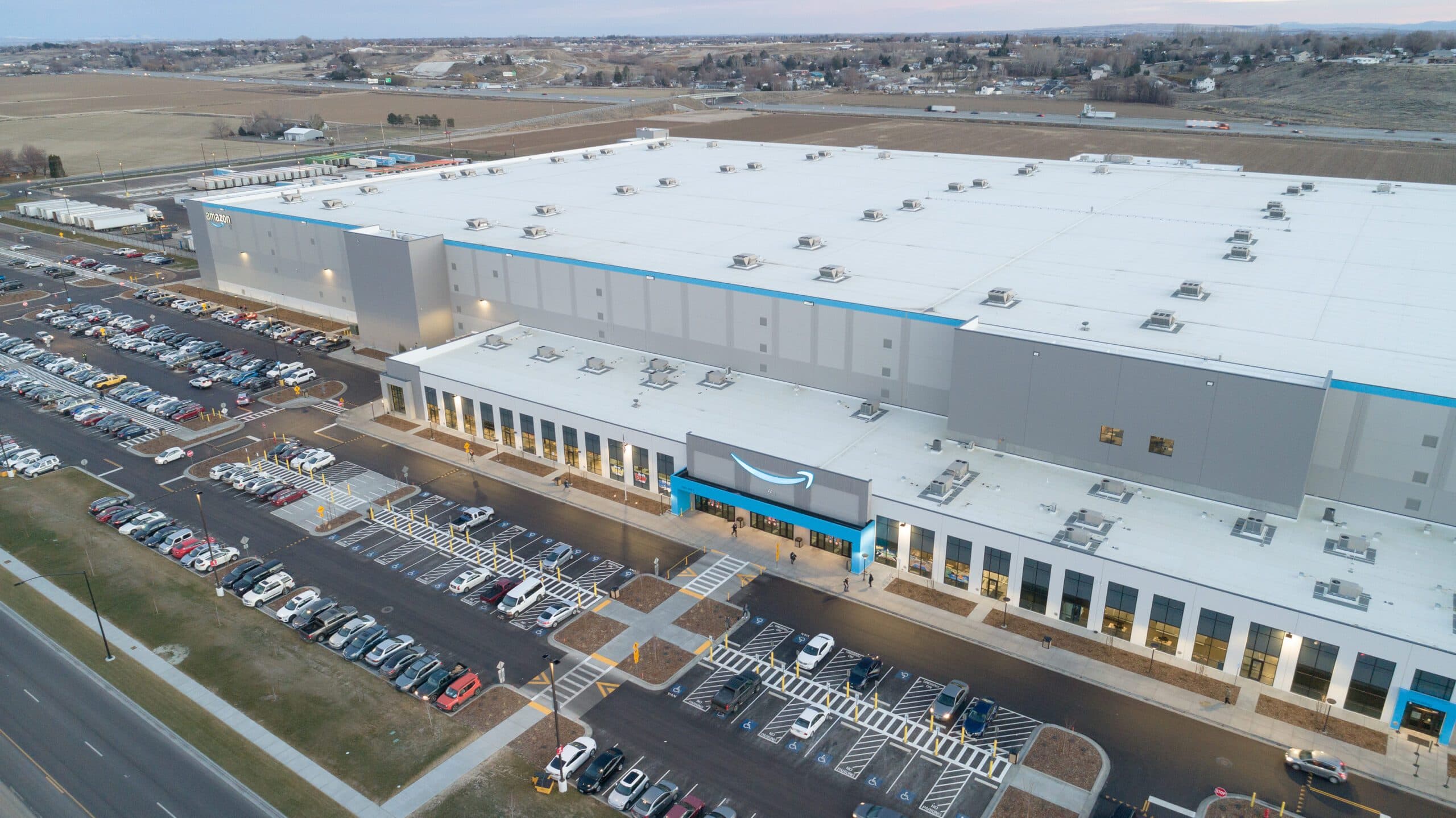 Amazon launches B2B supply chain service