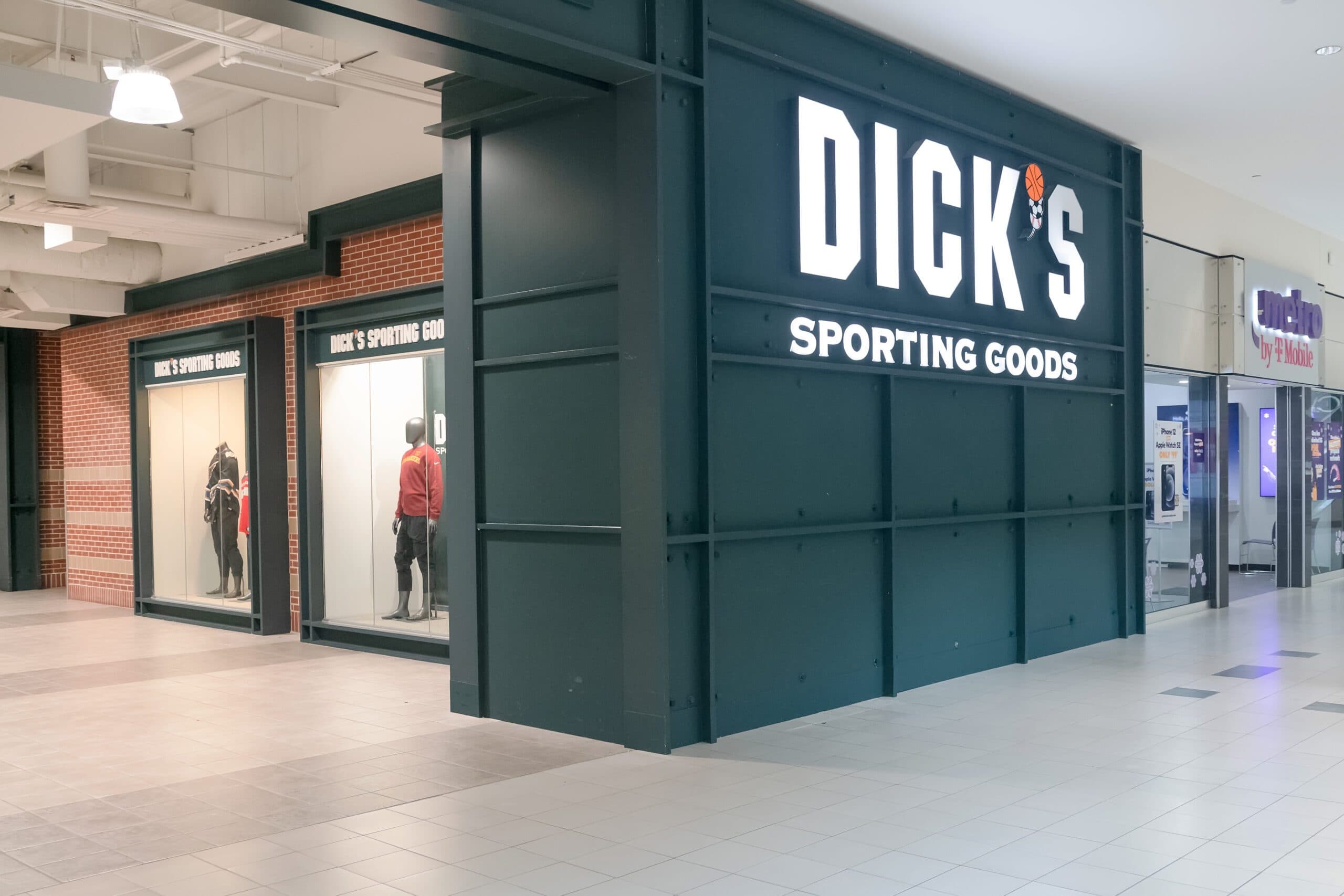 Dick’s Sporting Goods adds $99 membership tier to loyalty program