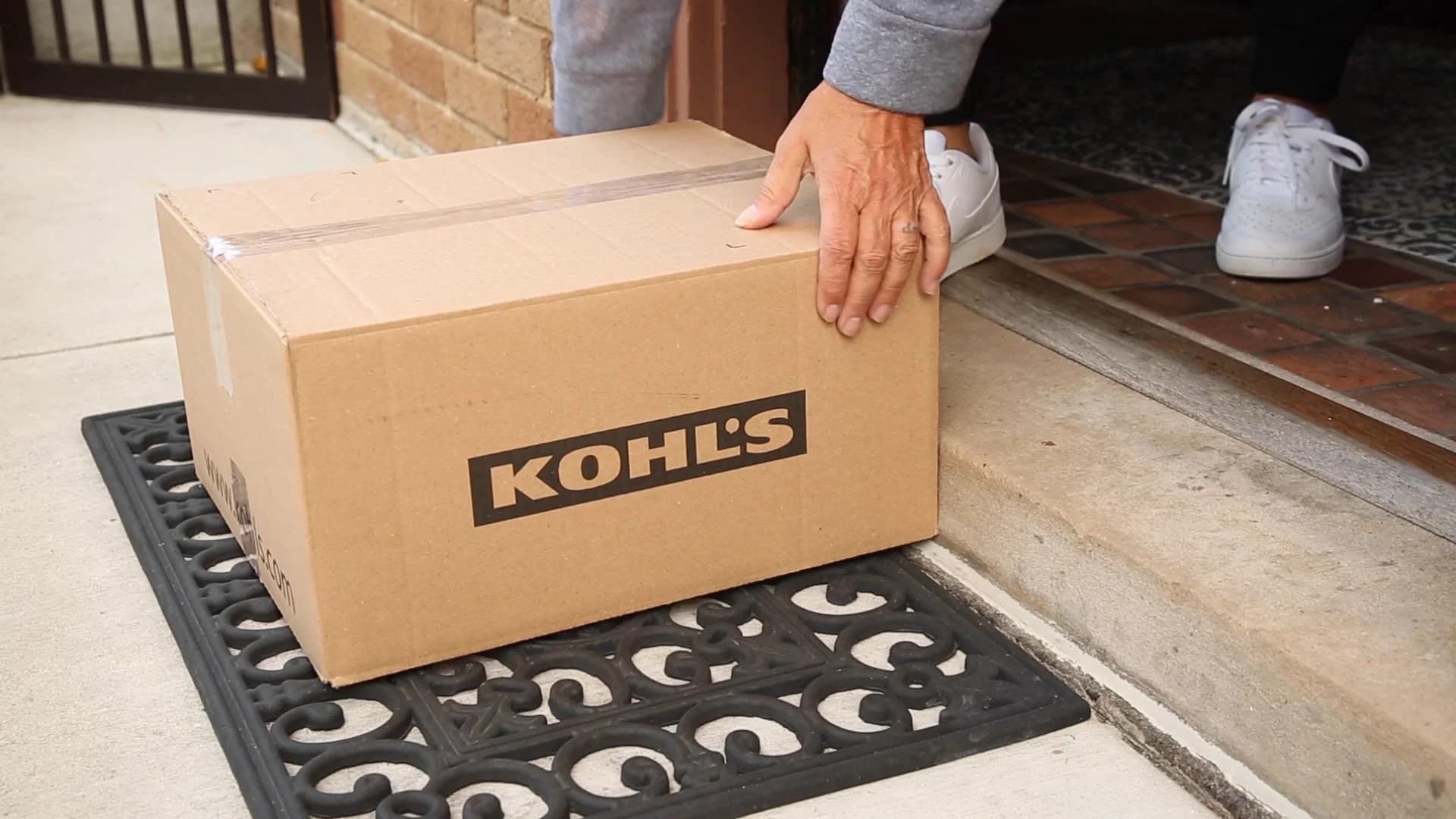 Kohl’s debuts Gemini-powered AI assistant in time for back-to-school shopping