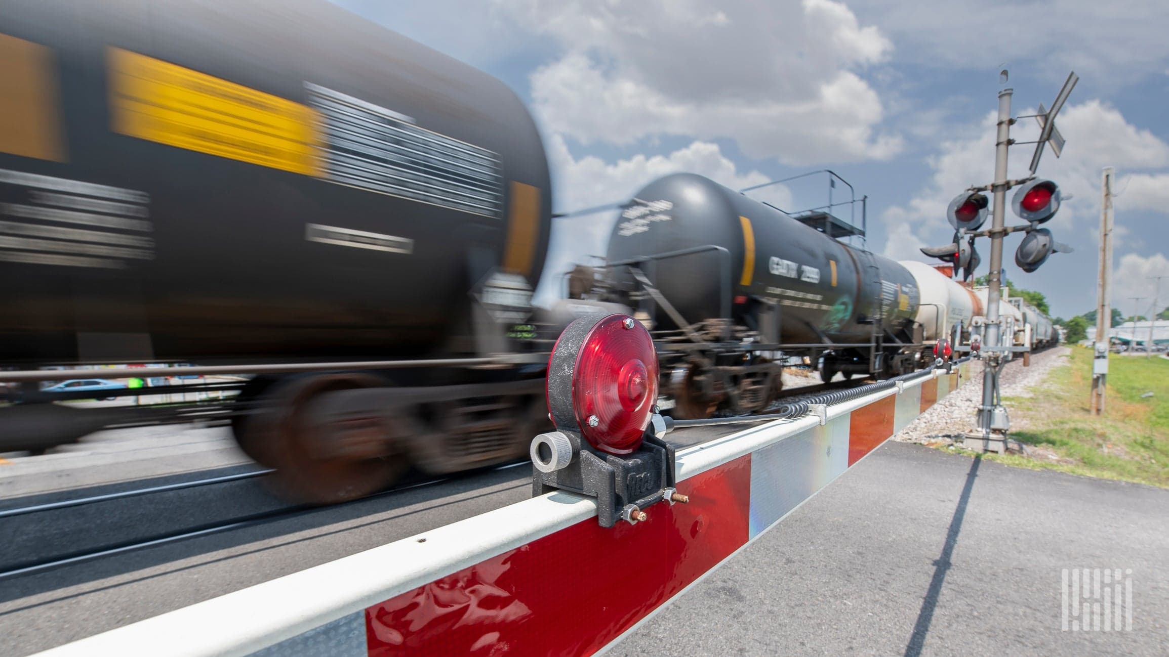 FRA Greenlights Expanded Rail Track Tech Tests as CSX Prepares July 2026 Rollout