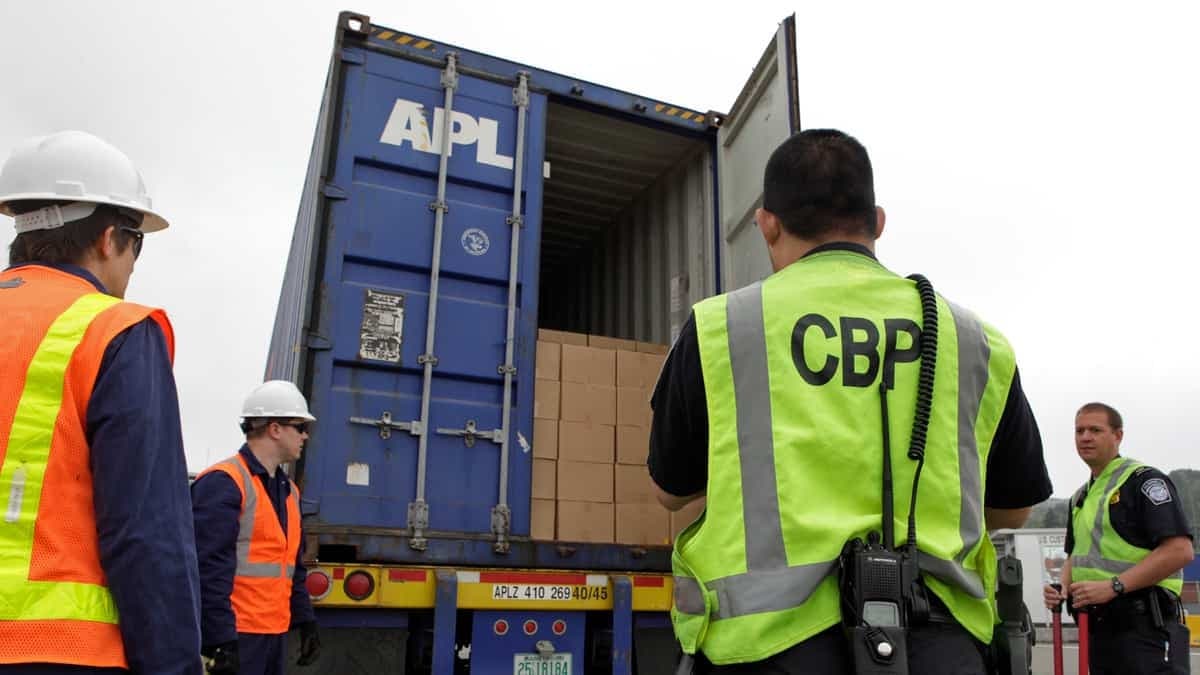 Mid-term money-saver: DOT wants to pre-screen containers to speed supply chain