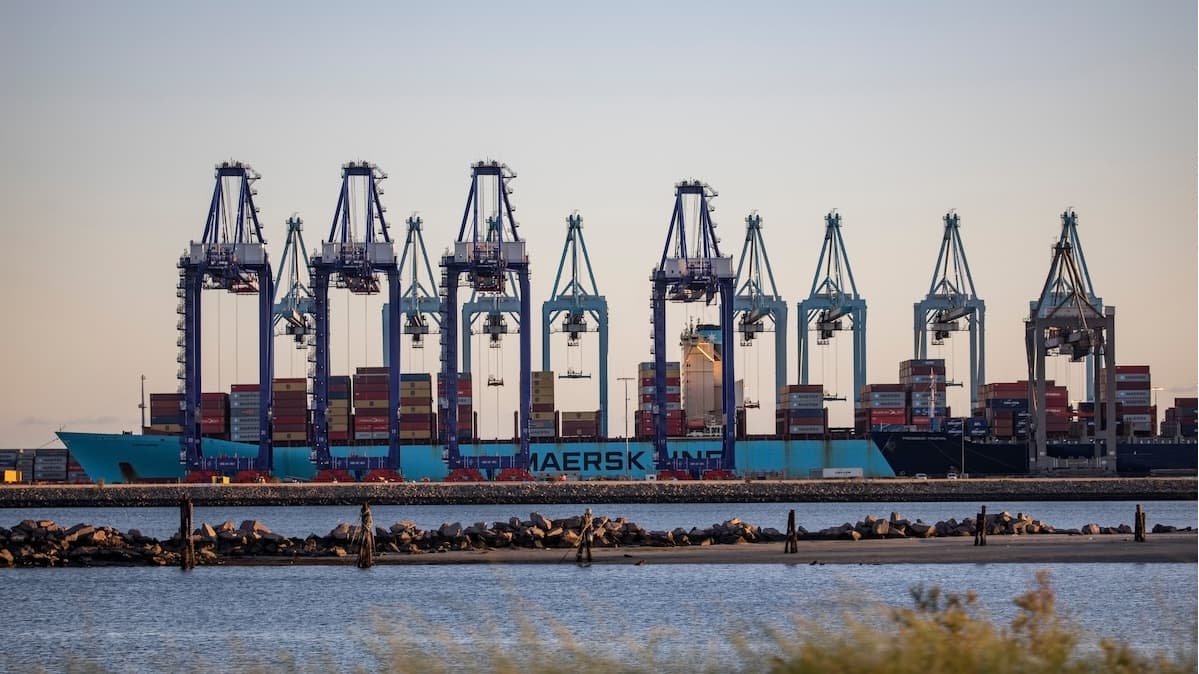 Biggest US port getting a big check for fix-ups