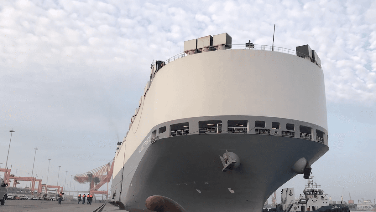 Maersk ro-ro first U.S.-flag ship to safely clear Strait of Hormuz