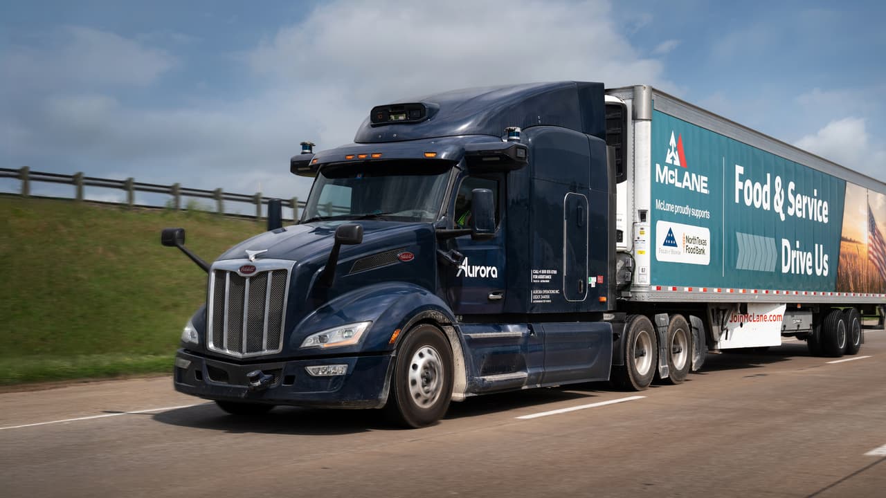 McLane and Aurora launch autonomous hauls in Texas as Volvo route reaches Oklahoma City