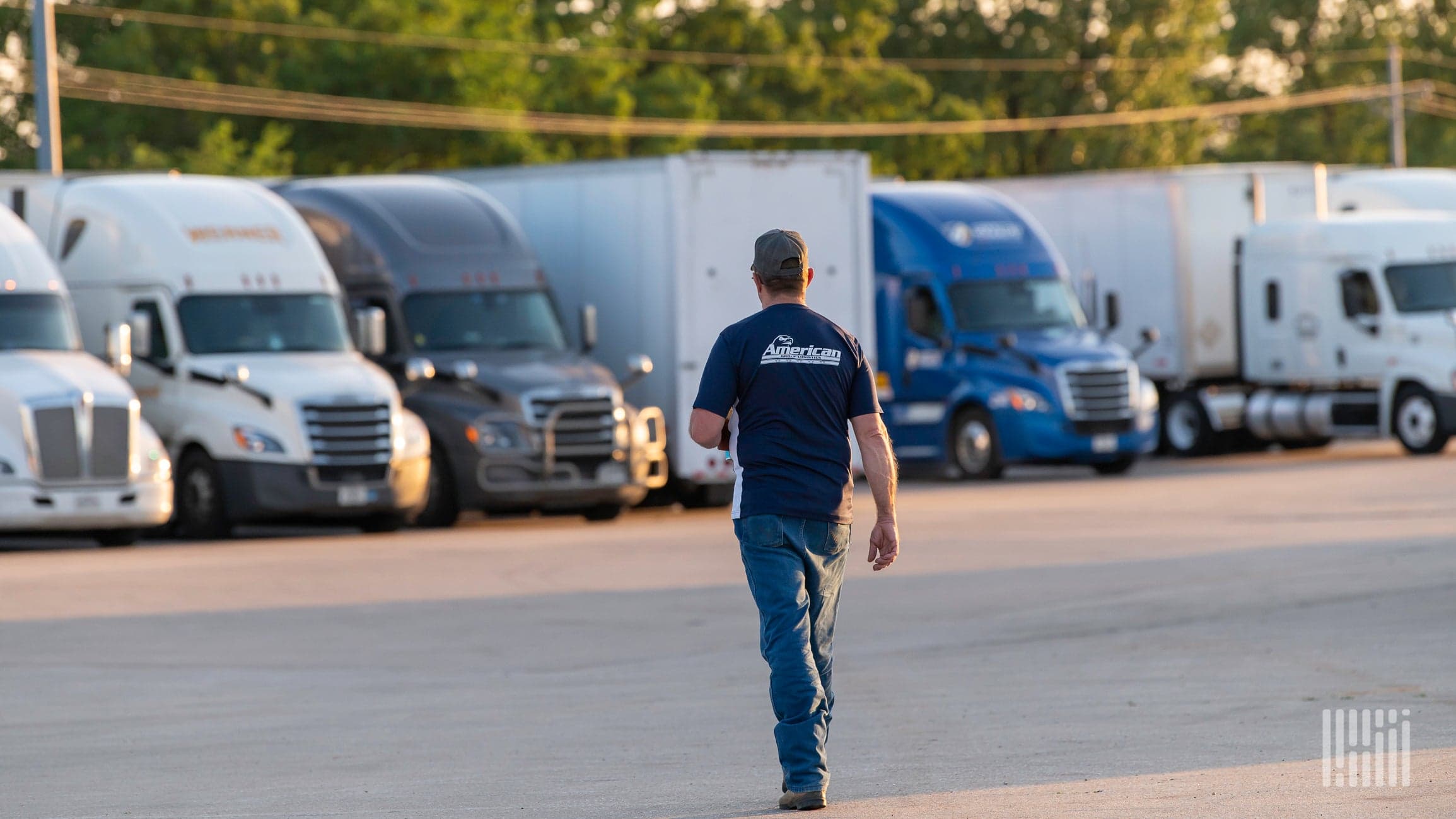 April trucking jobs report shows a big increase in hiring