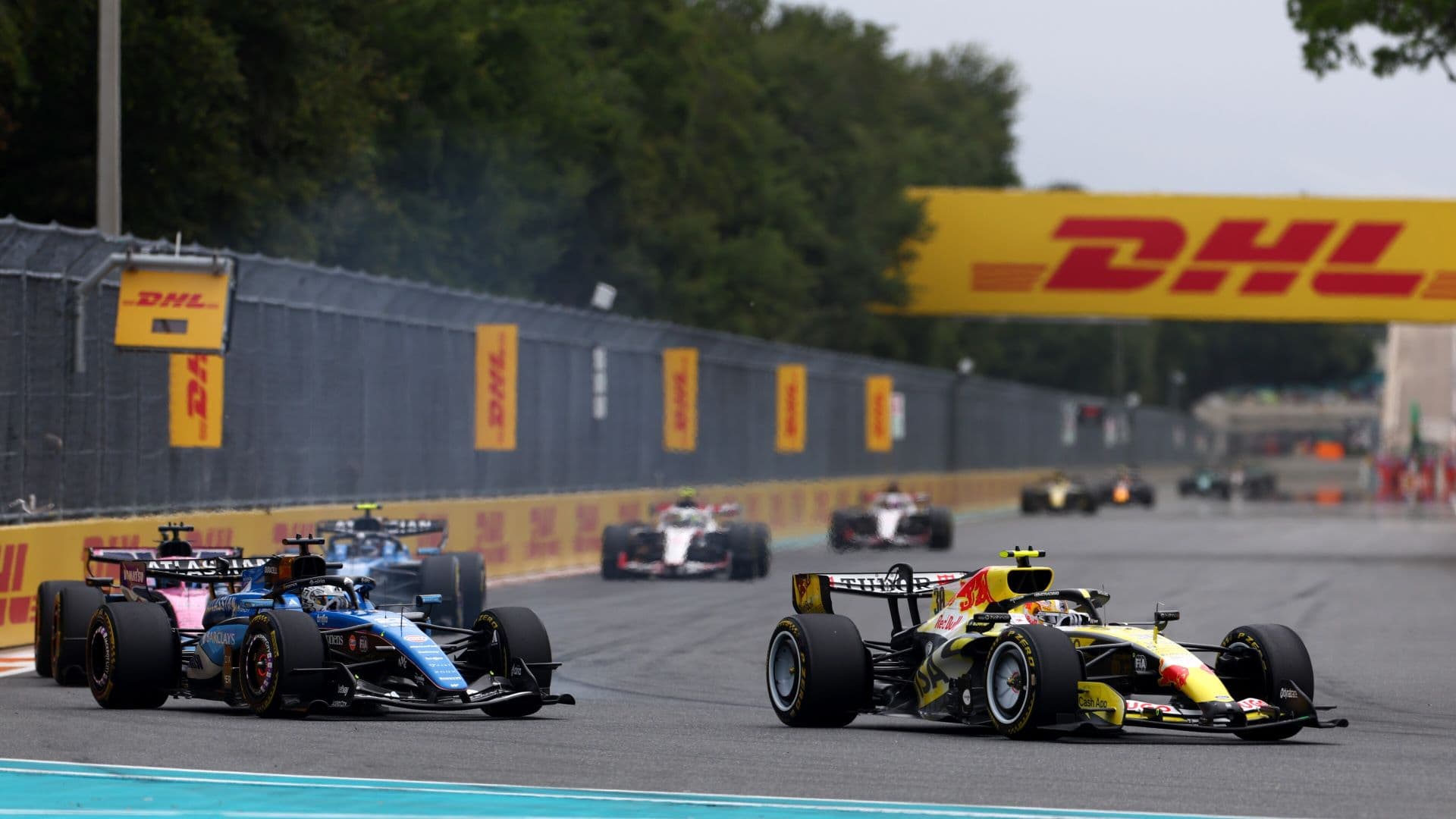 Formula 1 experiments with freight rail