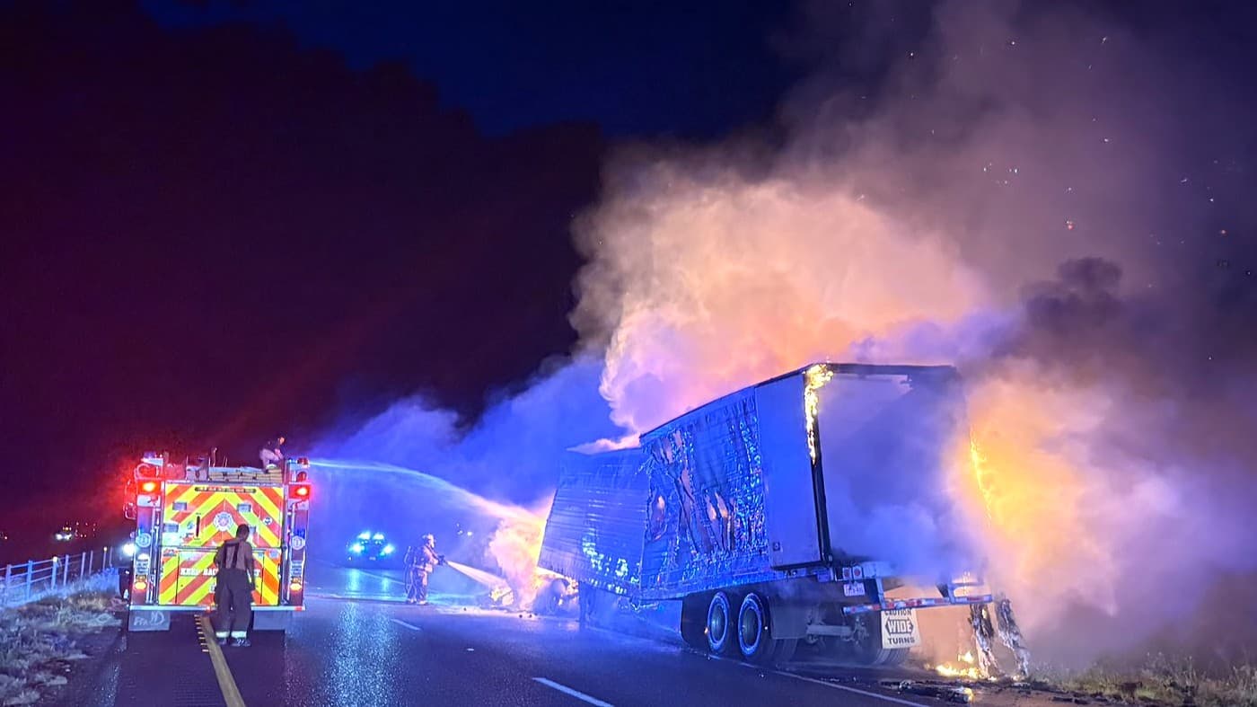 39 migrants rescued from burning trailer after South Texas smuggling chase