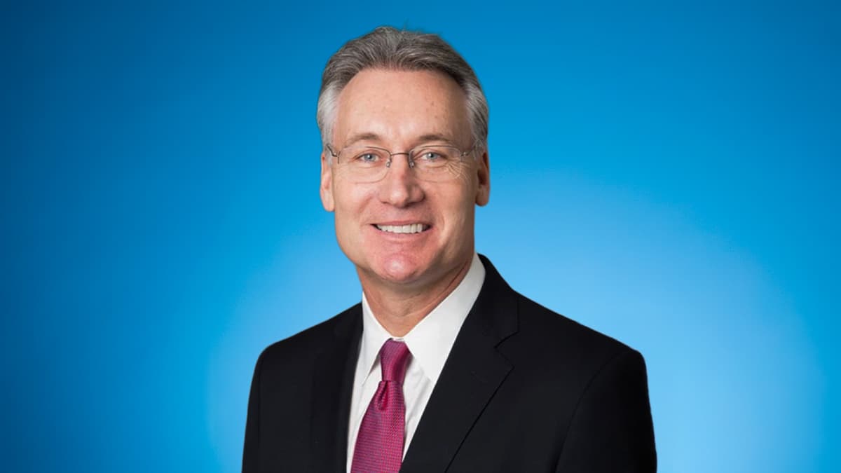 Former FedEx CFO John Dietrich joins American Airlines board