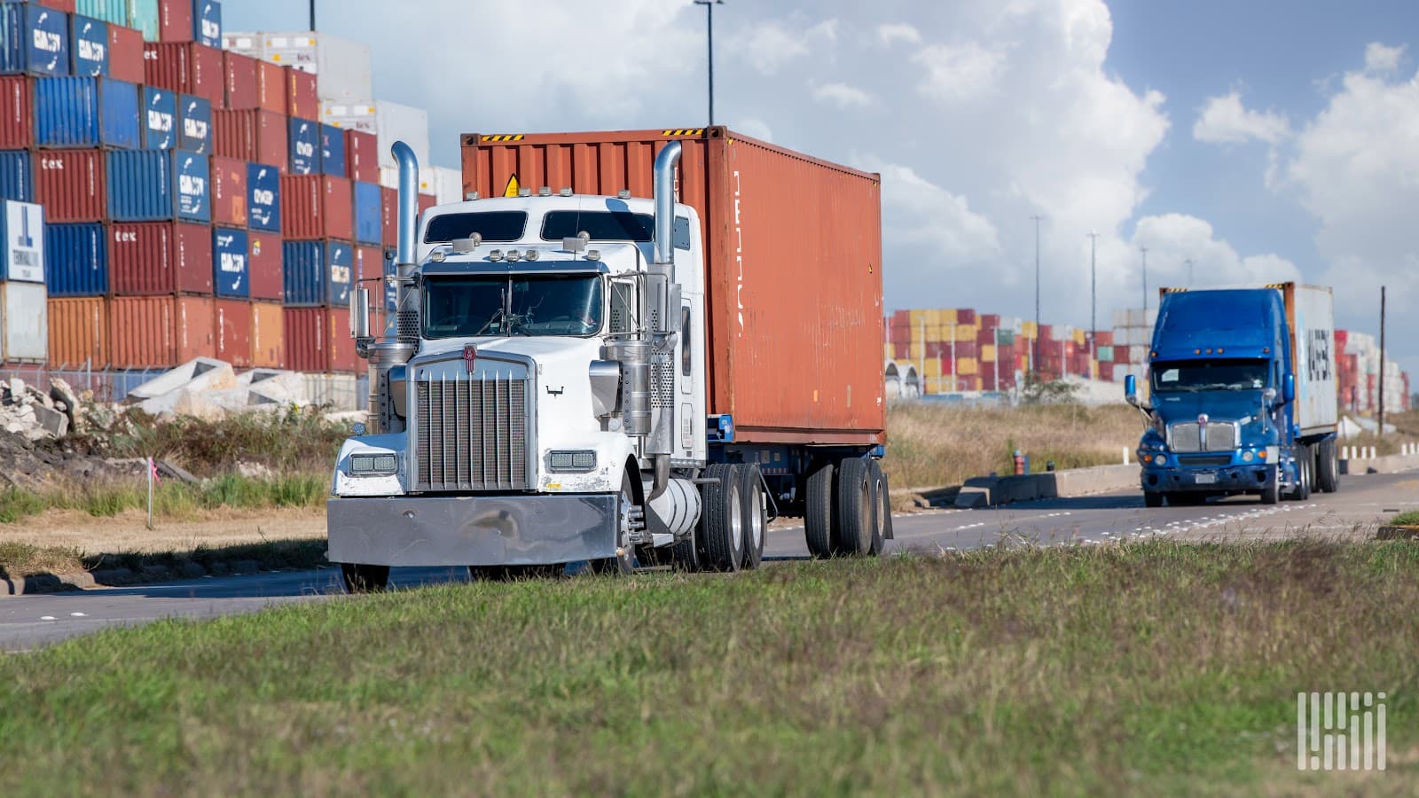 FBI says billion-dollar criminal network included cargo theft