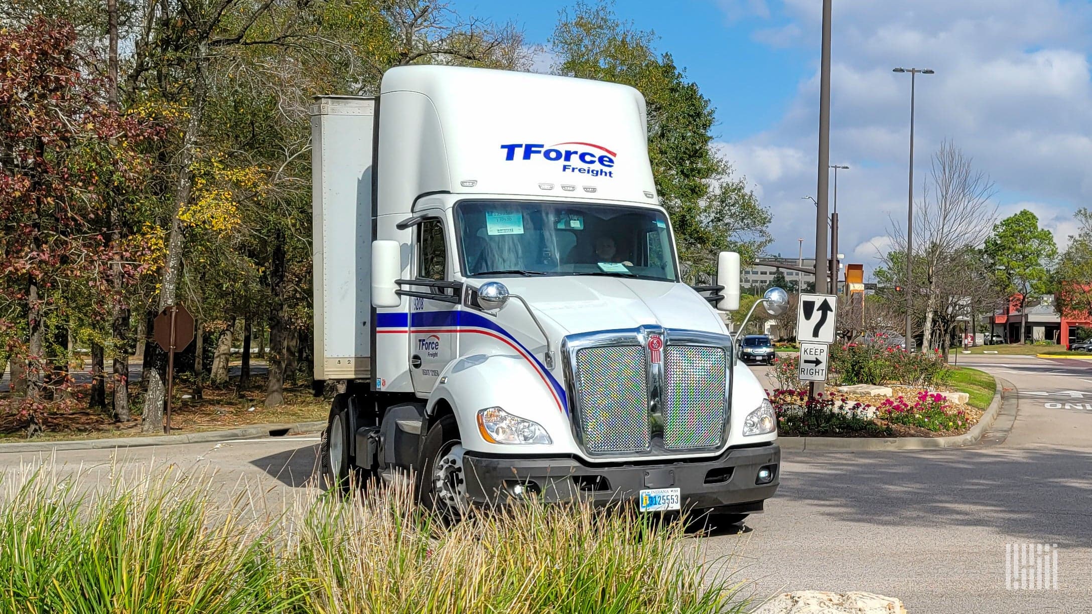Tale of 2 segments at TFI: LTL steady, Truckload soaring