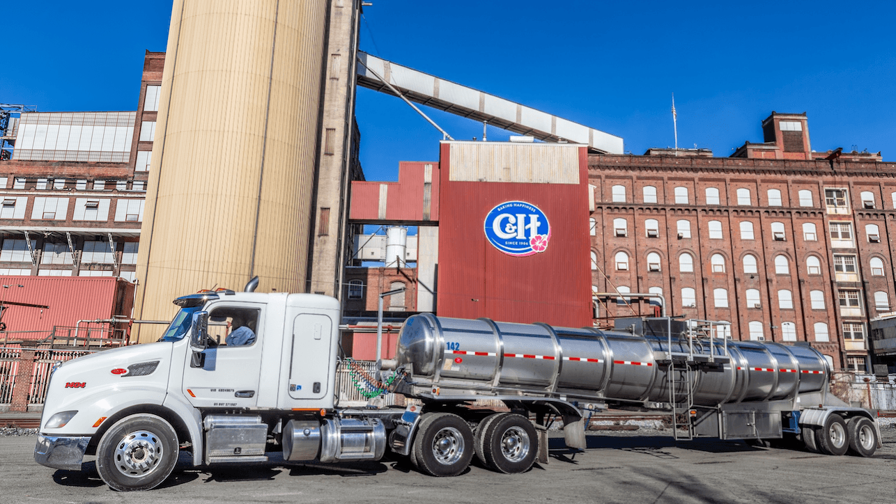 Sugar strike that prompted ports shutdown ends, longshore union returns to negotiations