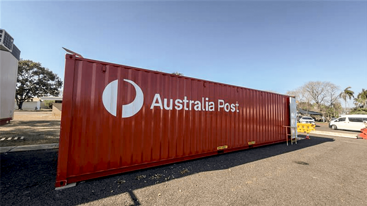 Australia military base gets mobile post office during war games