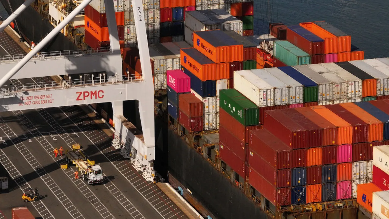 Ocean shippers frontload cargo ahead of tariffs, fuel concerns