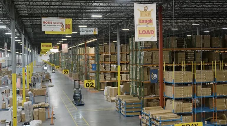 Bob’s Discount Furniture opens first combo store-distribution center