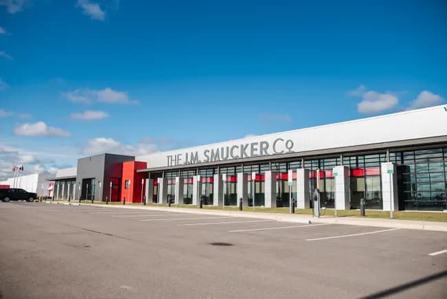 JM Smucker snags Hershey exec as SVP of operations, supply chain