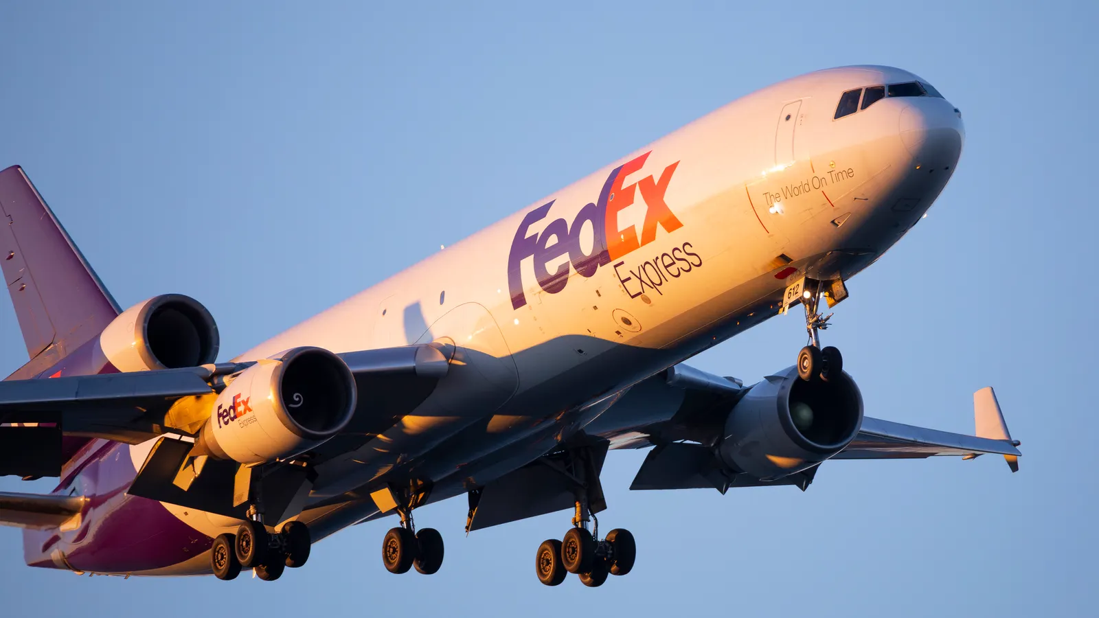 FedEx to return full MD-11 capacity ahead of peak season