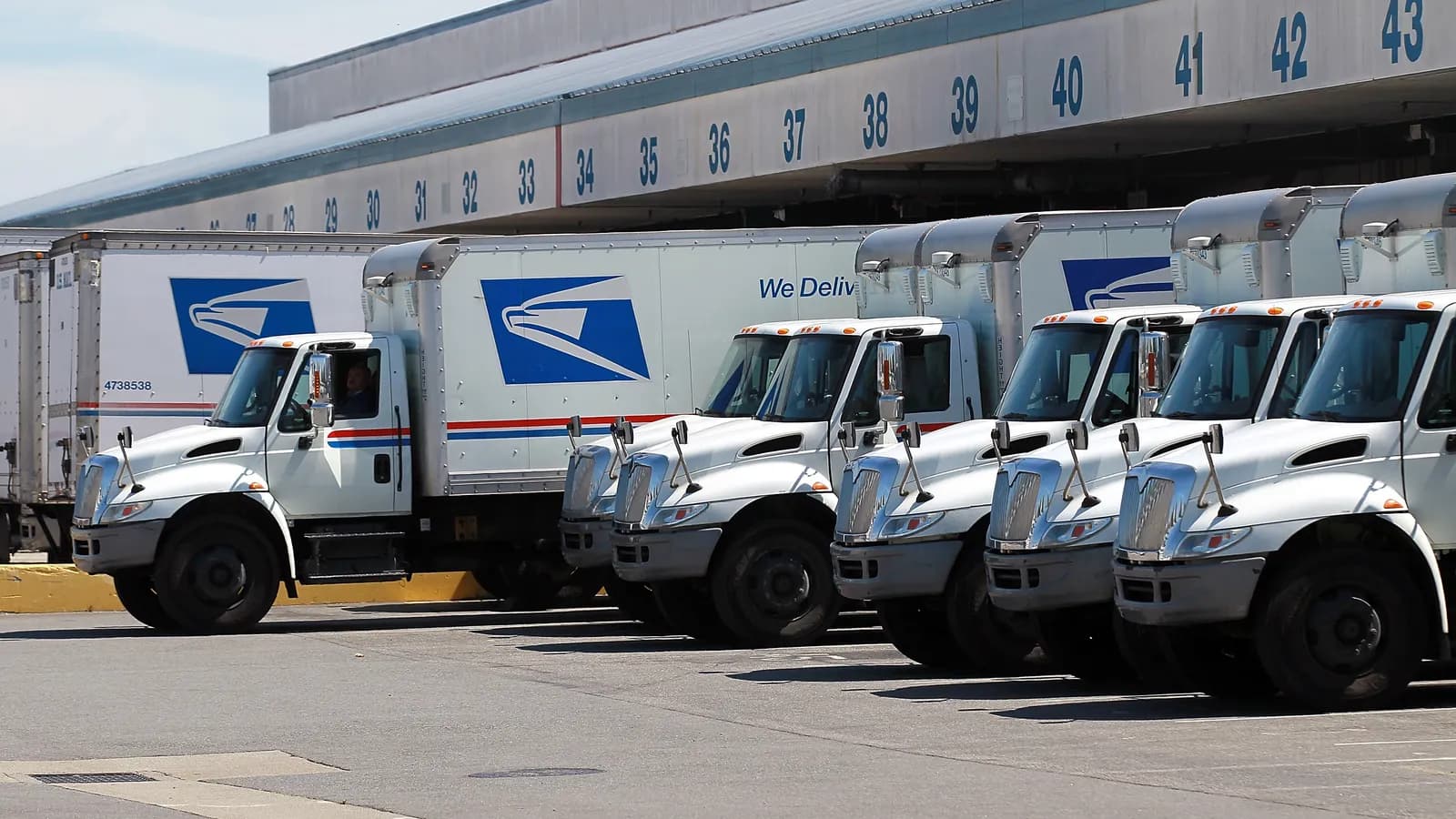 USPS transportation costs climb as it adjusts to UPS contract needs