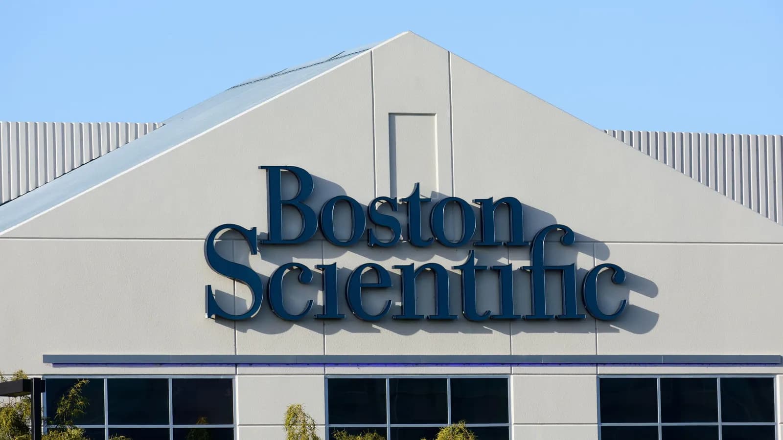 Boston Scientific to build Indiana distribution center