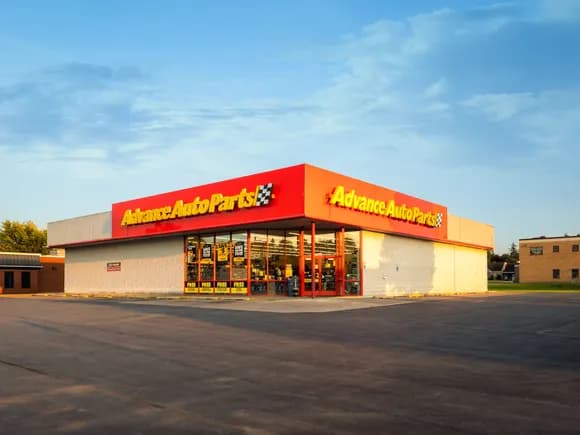 Advance Auto Parts expands OneRail partnership for same-day fulfillment