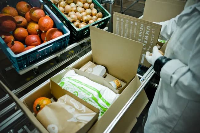 HelloFresh boosts chilled fulfillment capacity via robotics