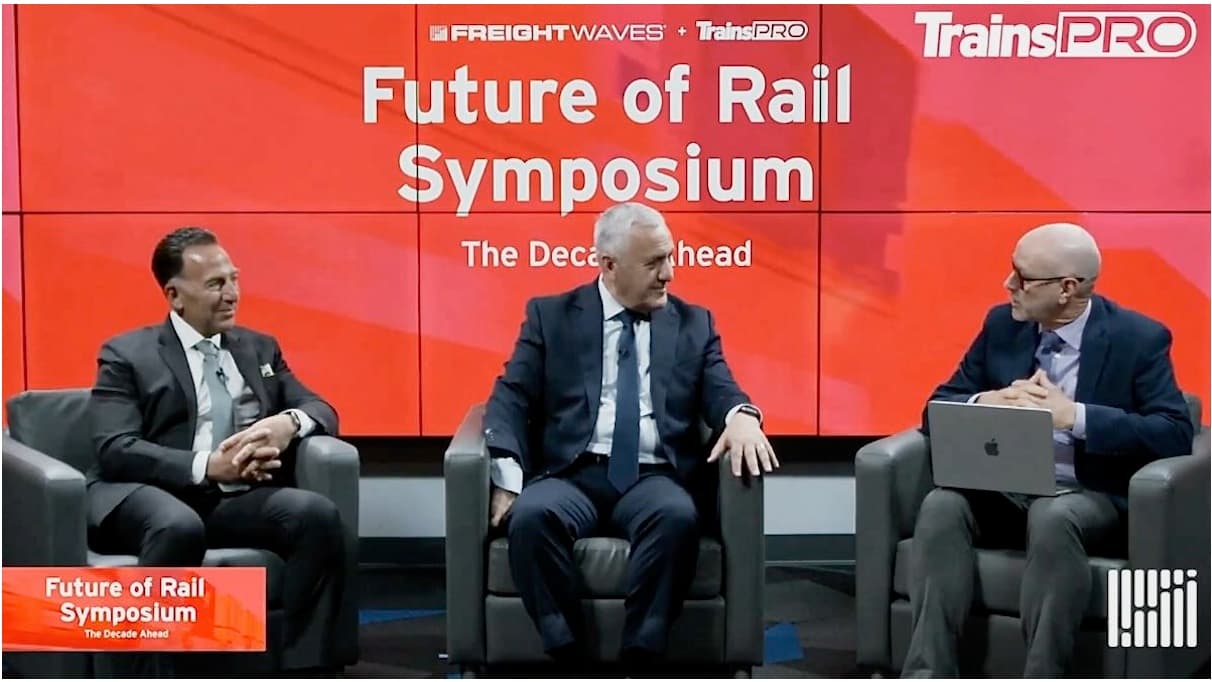 CEOs of UP, NS, say latest additions to rail merger application further enhance competitive aspects